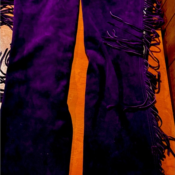 Whitman women’s chaps. Have only worn to a few horse shows. Veryy good quality! - Picture 6 of 6